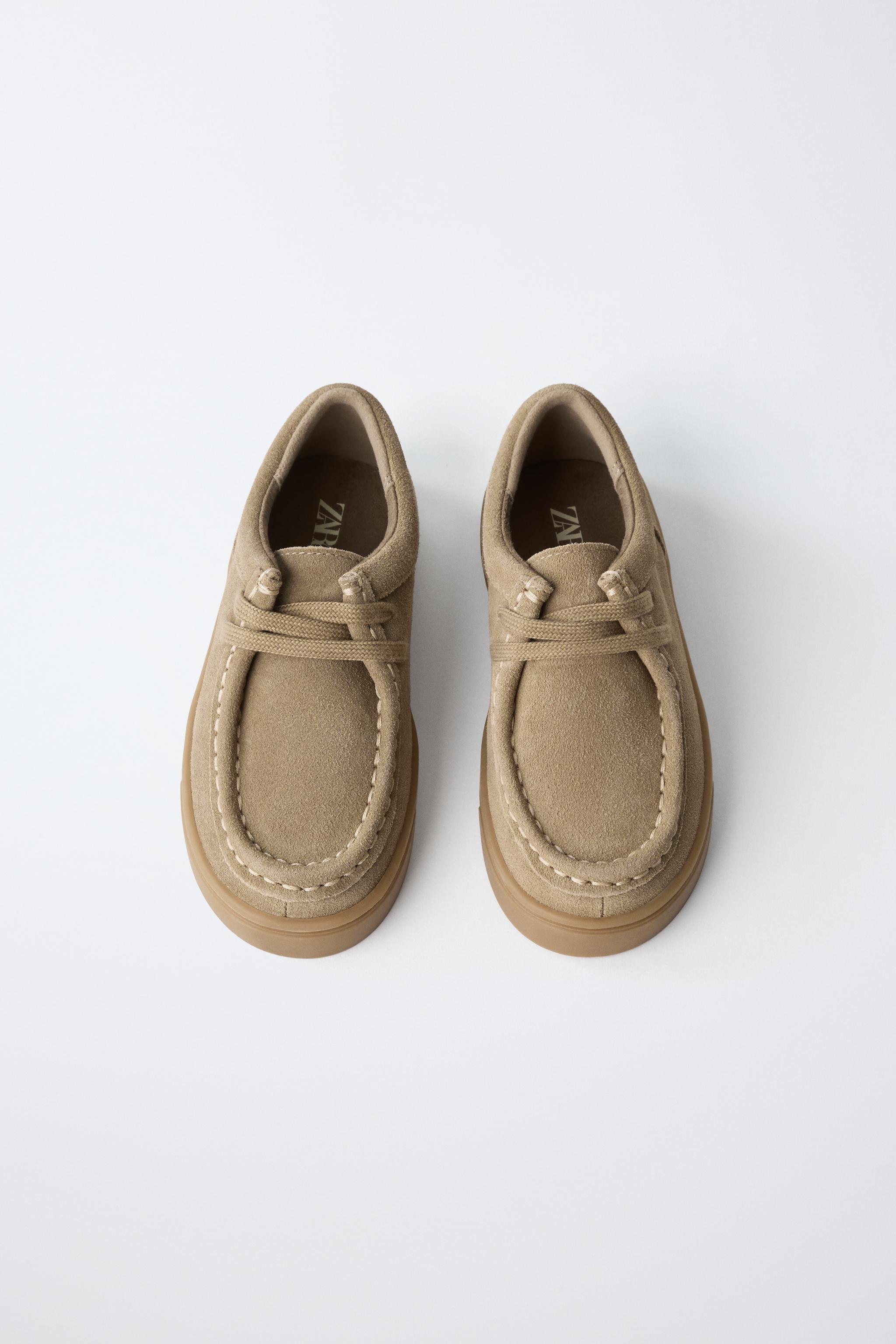 LEATHER BOAT SHOES